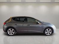 Usado Seat Leon FR 184 CV (135 kW) 2018 Gris Berlina