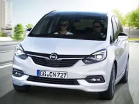 Usado Opel Zafira Selective 135 CV (99 kW) 2017 Gris Monovolumen