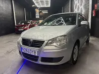 Usado VW Polo Sportline 80 CV (58 kW) 2007 Gris / plata Utilitario