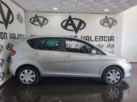Usado Seat Altea Reference 102 CV (75 kW) 2007 Gris / plata Monovolumen