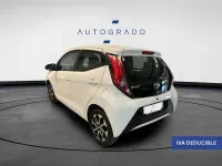 Usado Toyota Aygo X-play 71 CV (52 kW) 2019 Blanco Utilitario