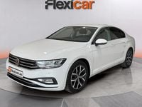 Usado VW Passat Executive 151 CV (111 kW) 2020 Blanco Berlina