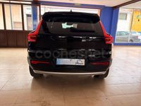 Begagnad Volvo XC40 Core 211 HK (155 kW) 2022 Svart SUV
