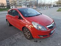 Usado Opel Corsa Essentia 75 CV (55 kW) 2011 Rojo Utilitario