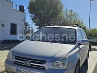 Usado Kia Carnival 185 CV (136 kW) 2007 Gris / plata Monovolumen