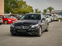 Usado Mercedes C180 116 CV (85 kW) 2016 Negro Berlina