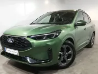 Usado Ford Kuga ST-Line 180 CV (132 kW) 2025 Verde SUV
