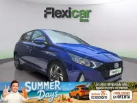 Usado Hyundai i20 100 CV (73 kW) 2022 Azul Utilitario