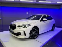 Usado BMW 118 Executive 140 CV (102 kW) 2020 Blanco Berlina