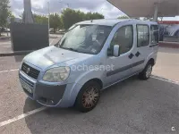 Usado Fiat Doblò Dynamic 105 CV (77 kW) 2009 Azul Monovolumen