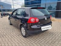 Usado VW Golf IV Sportline 116 CV (85 kW) 2005 Negro Utilitario