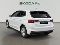 Usado Skoda Fabia Selection 116 CV (85 kW) 2025 Blanco Utilitario