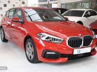 Usado BMW 118 150 CV (110 kW) 2023 Rojo Utilitario