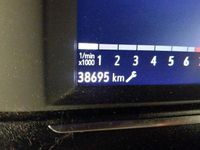 Usado Opel Corsa Elegance 100 CV (73 kW) 2021