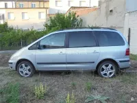 Usado VW Sharan Comfortline 115 CV (84 kW) 2002 Gris / plata Monovolumen