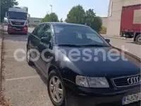 Usado Audi A3 Ambiente 105 CV (77 kW) 2006 Negro Utilitario