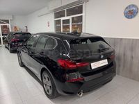 Usado BMW 118 136 CV (100 kW) 2022 Negro Utilitario