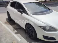 Usado Seat Leon Reference 105 CV (77 kW) 2010 Blanco Utilitario
