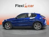 Usado Alfa Romeo Stelvio Sprint 200 CV (147 kW) 2022 Azul SUV