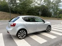 Usado Seat Ibiza FR 105 CV (77 kW) 2017 Gris / plata Berlina