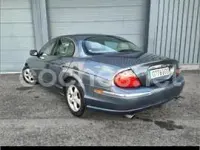 Usado Jaguar S-Type 281 CV (206 kW) 2001 Verde Berlina