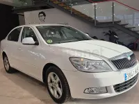 Usado Skoda Octavia Ambition 105 CV (77 kW) 2011 Blanco Berlina