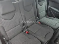 Usado Peugeot 308 SW 120 CV (88 kW) 2010 Negro Familiar