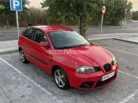 Usado Seat Ibiza 100 CV (73 kW) 2007 Rojo Utilitario