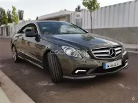 Usado Mercedes E250 204 CV (150 kW) 2009 Gris / plata Coupe