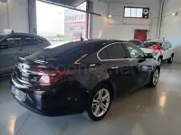 Usado Opel Insignia Excellence 140 CV (102 kW) 2015 Marrón Berlina
