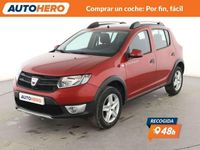 Usado Dacia Sandero Stepway 90 CV (66 kW) 2016 Rojo Utilitario