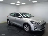 Usado Ford Focus Trend+ 125 CV (91 kW) 2021 Gris Berlina