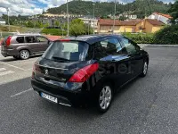 Usado Peugeot 308 Business-Line 92 CV (67 kW) 2013 Negro Berlina