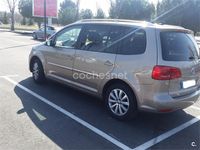 Usado VW Touran Advance 105 CV (77 kW) 2013 Beige Monovolumen