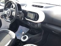 Usado Renault Twingo Zen 60 kW (82 CV) 2021 Blanco Utilitario