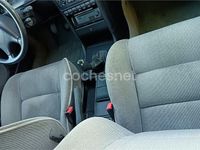 Usado Peugeot 605 135 CV (99 kW) 1994 Gris / plata Berlina