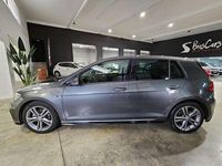 Usado VW Golf VII R-line 116 CV (85 kW) 2018 Gris Utilitario