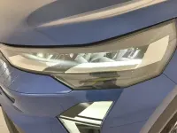 Usado Renault Captur Techno 100 CV (73 kW) 2025 Azul SUV