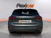 Usado Ford Focus ST-Line 125 CV (91 kW) 2022 Gris Berlina