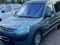 Usado Peugeot Partner Tepee 75 CV (55 kW) 2009 Verde Monovolumen