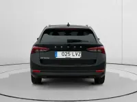 Usado Skoda Octavia Ambition 150 CV (110 kW) 2022 Negro Familiar
