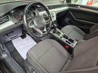 Usado VW Passat 122 CV (89 kW) 2020 Negro Familiar