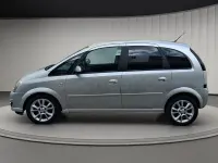 Usado Opel Meriva Cosmo 100 CV (73 kW) 2009 Gris / plata Monovolumen