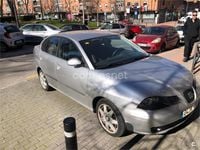 Usado Seat Cordoba Sport 130 CV (95 kW) 2004 Gris / plata Berlina