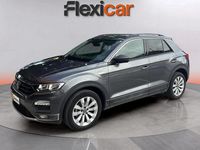 Usado VW T-Roc Advance 110 CV (80 kW) 2021 Gris SUV