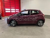 Usado Peugeot 108 Active 72 CV (52 kW) 2018 Granate Berlina