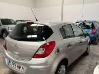 Usado Opel Corsa Selective 75 CV (55 kW) 2014 Gris Utilitario