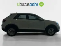 Usado VW T-Roc Business 115 CV (84 kW) 2025 Blanco SUV