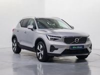 Usado Volvo XC40 Core 211 CV (155 kW) 2022 Gris / plata SUV