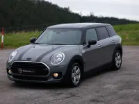 Usado Mini Cooper Clubman 136 CV (100 kW) 2019 Gris Familiar